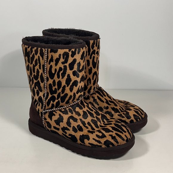 UGG Shoes - Ugg ( 1002790) Exotic Leopard Classic Shearling Boots Women Size 7